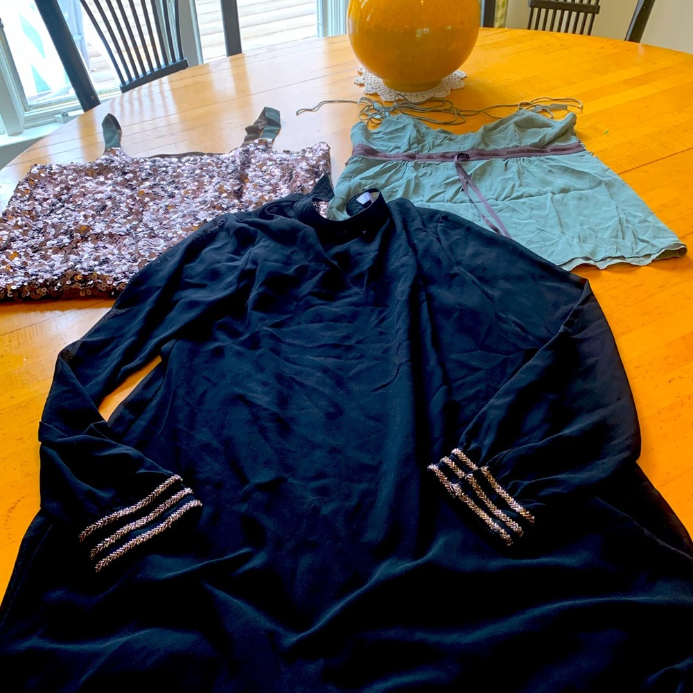 Fixer Upper Bundle (2 Dresses & 1 Blouse)